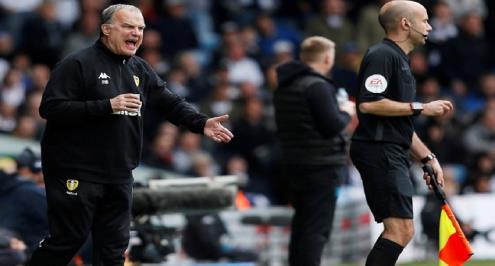 "الفيلسوف يغضب".. بييلسا: ما يقال عن طريقة لعبي "كذبة تباع للجمهور"